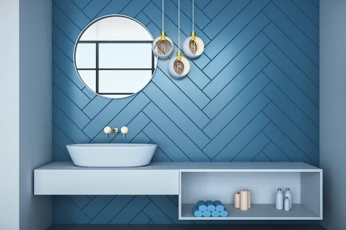 blue accent walls to add a pop of colour to your bathrooms