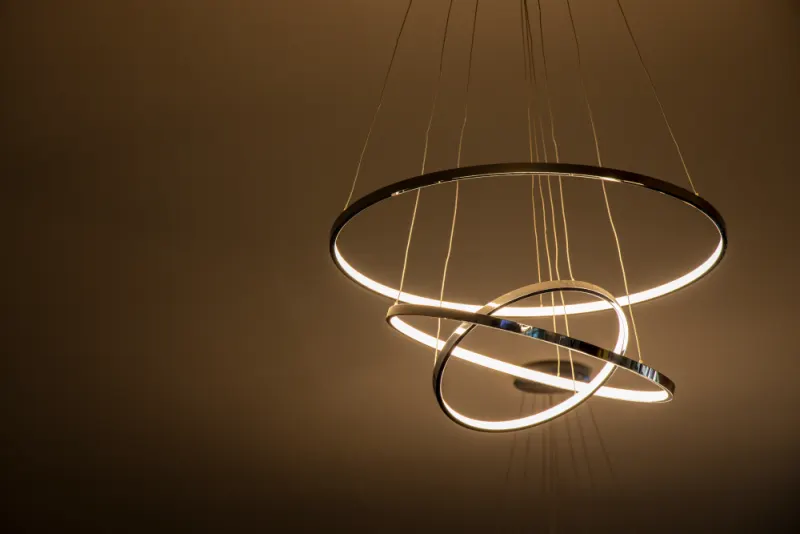 Hanging lamps that will draw attention to every corner of your room