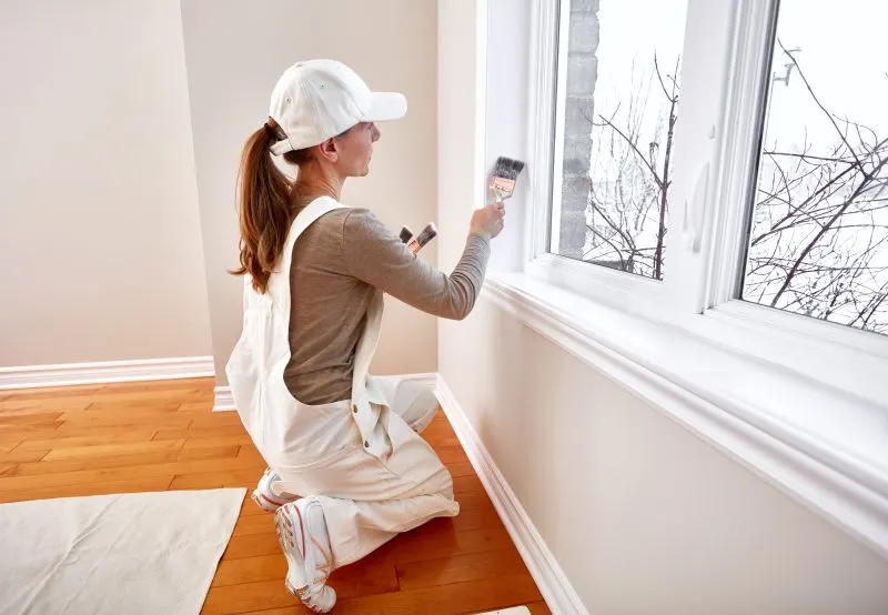 Paint 101: The Master Guide to Cutting In