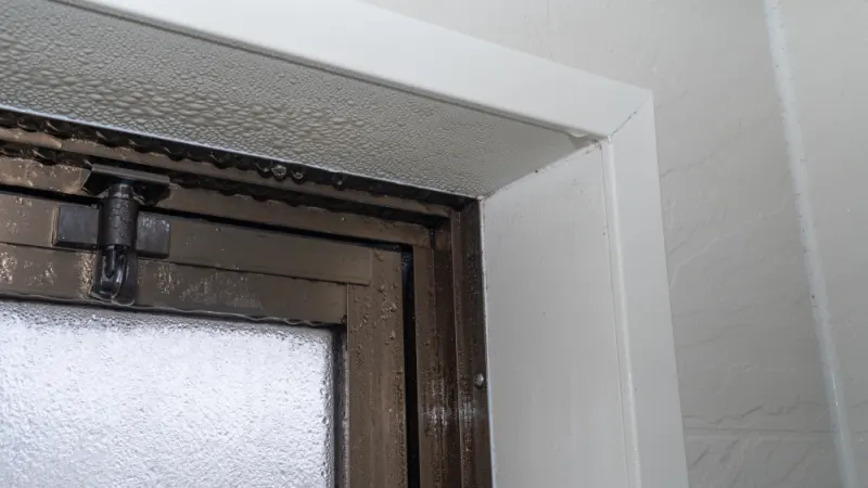 A well-ventilated space will prevent high humidity inside