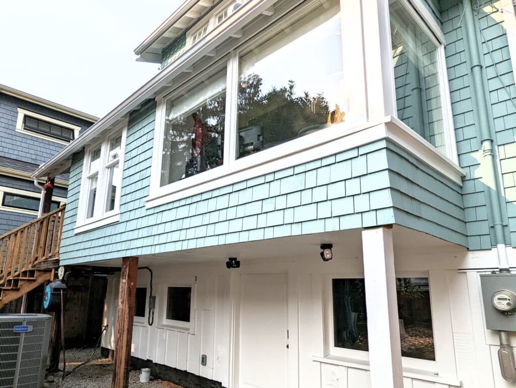 A Clear Day colour house after painting and repairment by renaissance painting company. - Renaissance Painting A Clear Day colour house after painting and repairment by renaissance painting company.