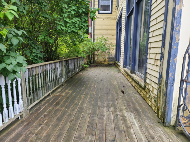 Painter company : Building a dream deck inevitably involves regular maintenance and repair.