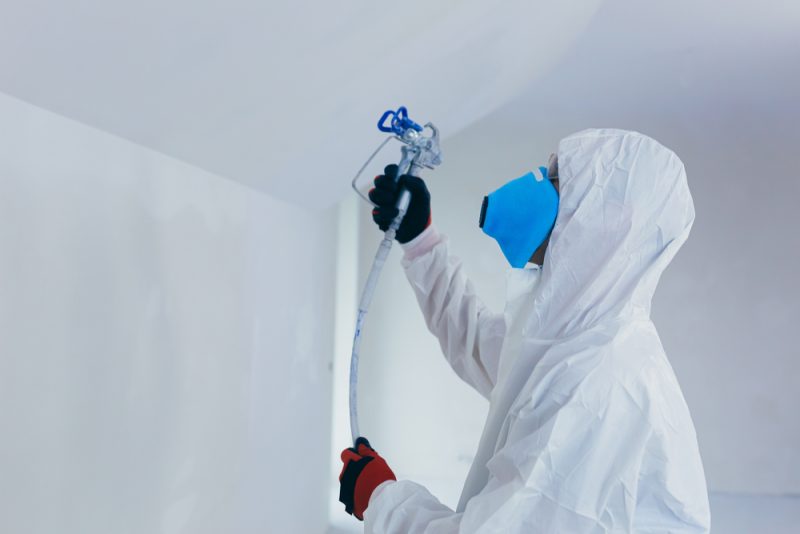 Spraying acrylic deals paint with airless